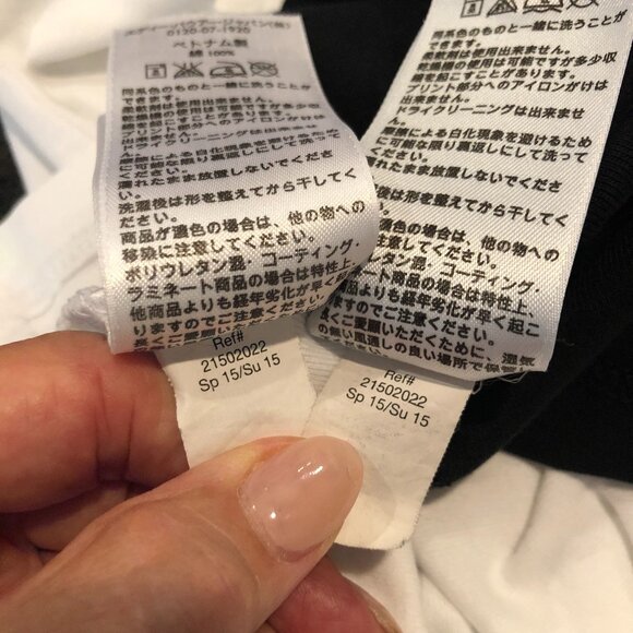 Eddie Bauer Lot of 2 sleeveless 100% cotton tops.  Both Size Medium    EUC - Picture 12 of 12